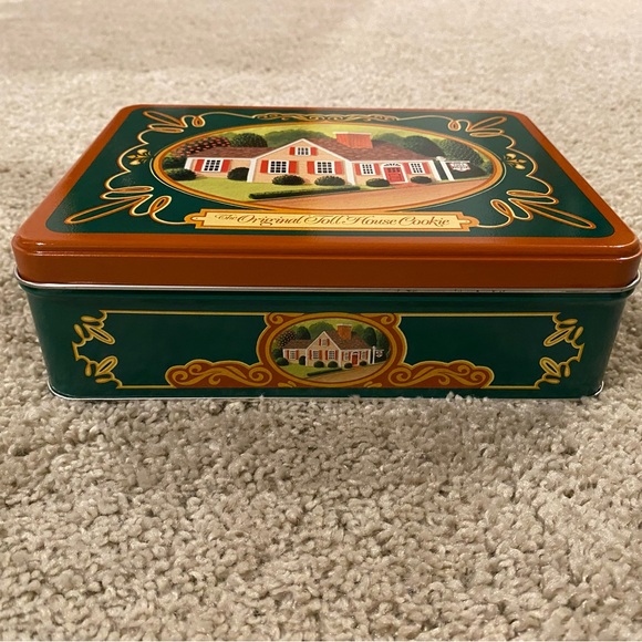 VINTAGE toll house cookie tin - Picture 2 of 3